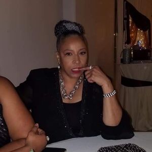 Meet your Posher, Pamela